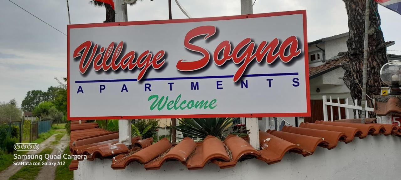 Sogno Vacanze Apartment Massa  Bagian luar foto