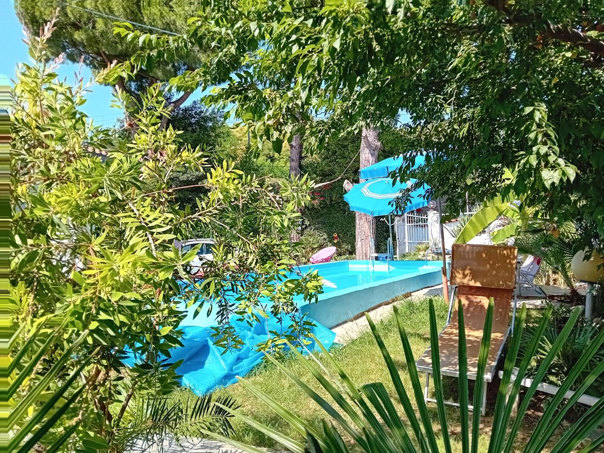 Sogno Vacanze Apartment Massa  Bagian luar foto