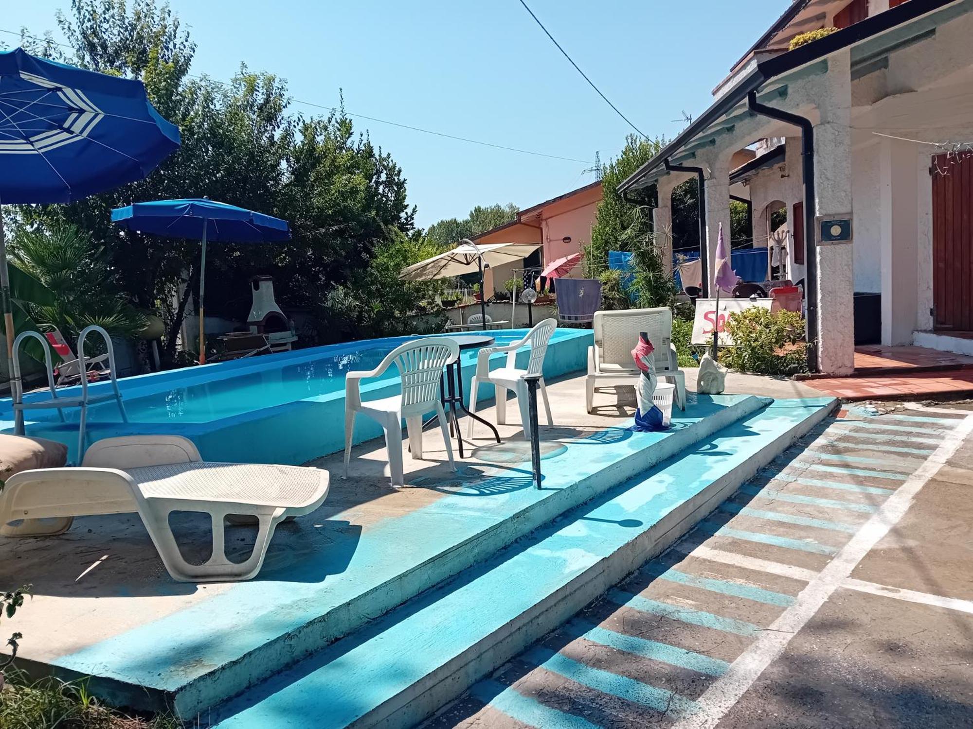 Sogno Vacanze Apartment Massa  Bagian luar foto