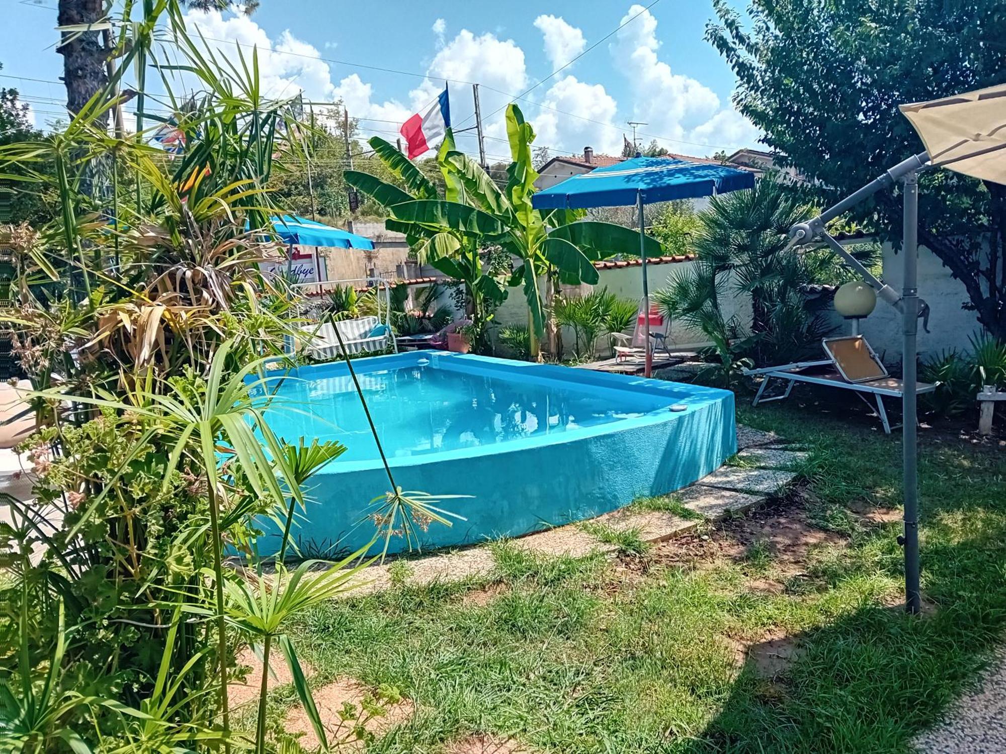 Sogno Vacanze Apartment Massa  Bagian luar foto