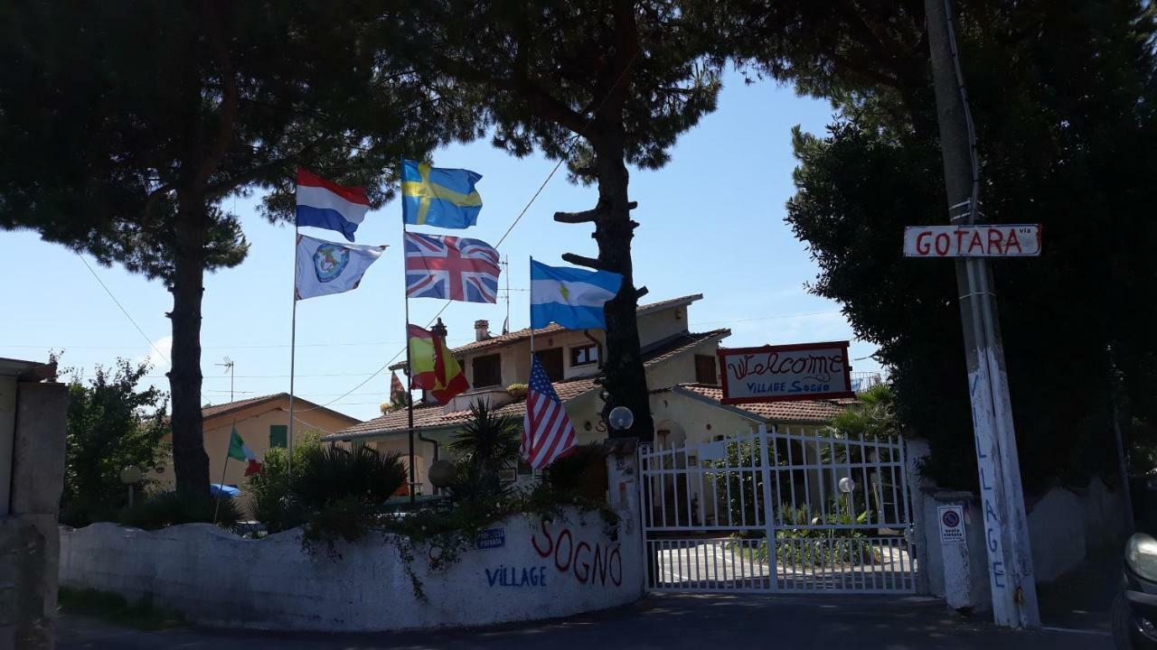 Sogno Vacanze Apartment Massa  Bagian luar foto